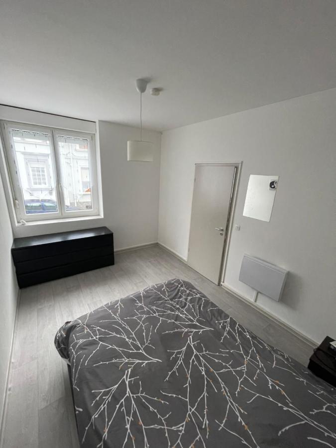 Superbe Appartement Renove Au Centre De Forbach Exterior foto